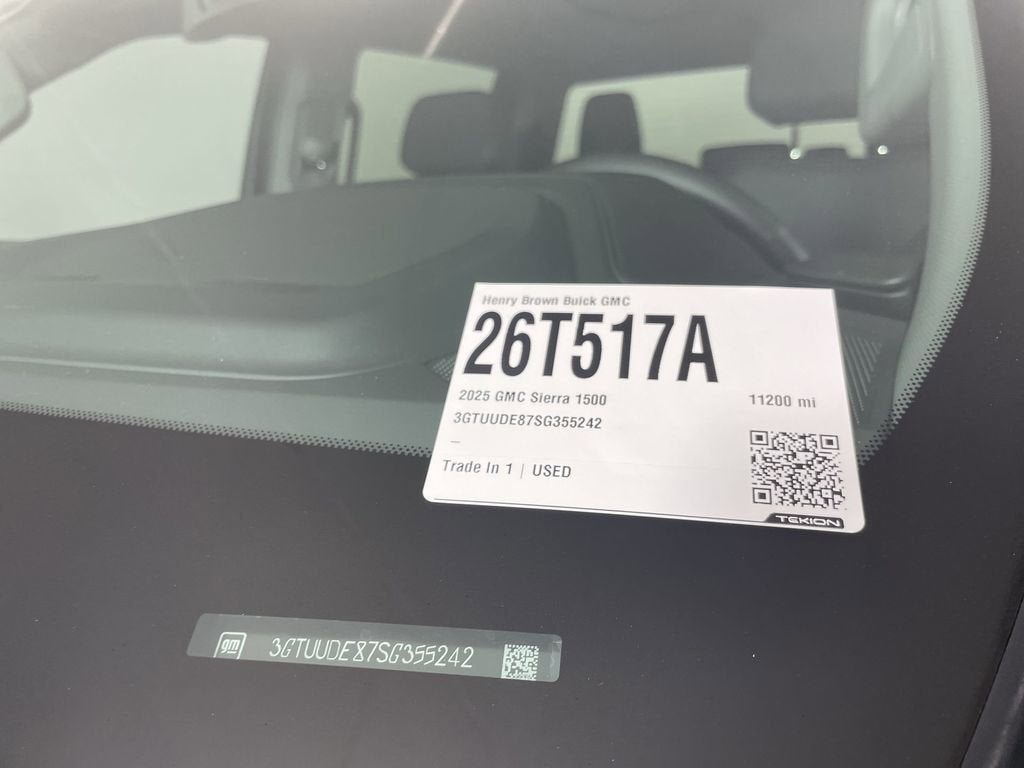 2025 GMC Sierra 1500 SLT