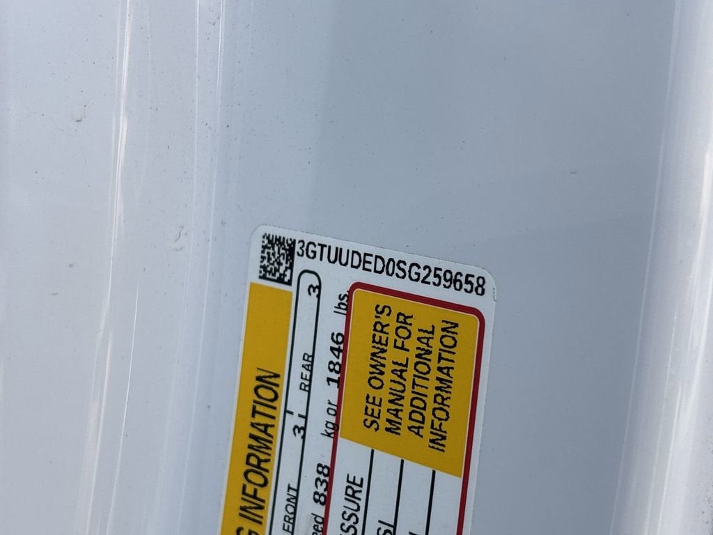 2025 GMC Sierra 1500 SLT