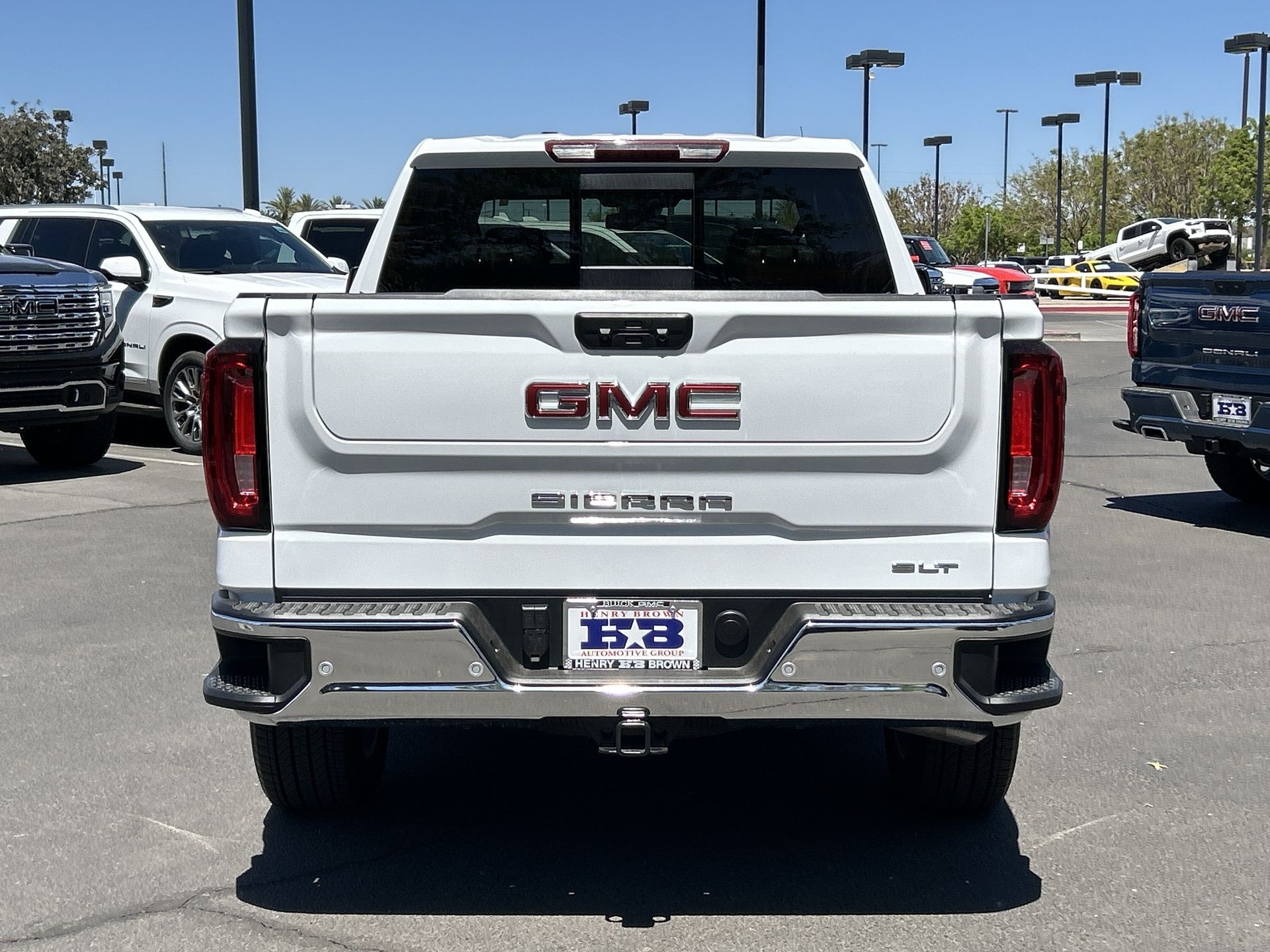 2025 GMC Sierra 1500 SLT