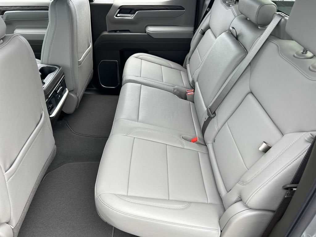 2026 GMC Sierra 1500 SLT - Photo 25