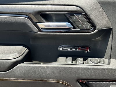 2025 GMC Sierra 1500 AT4