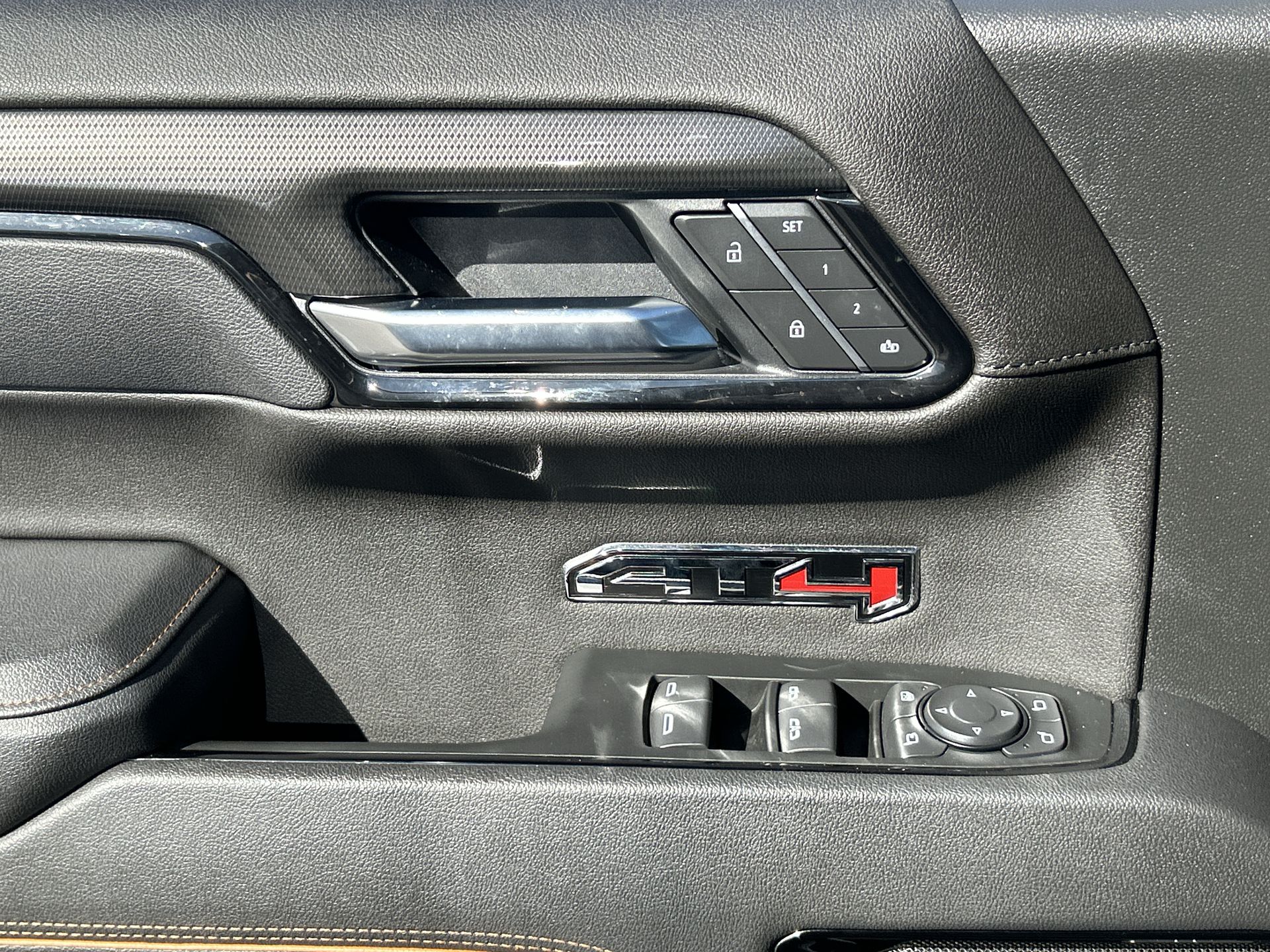 2025 GMC Sierra 1500 AT4