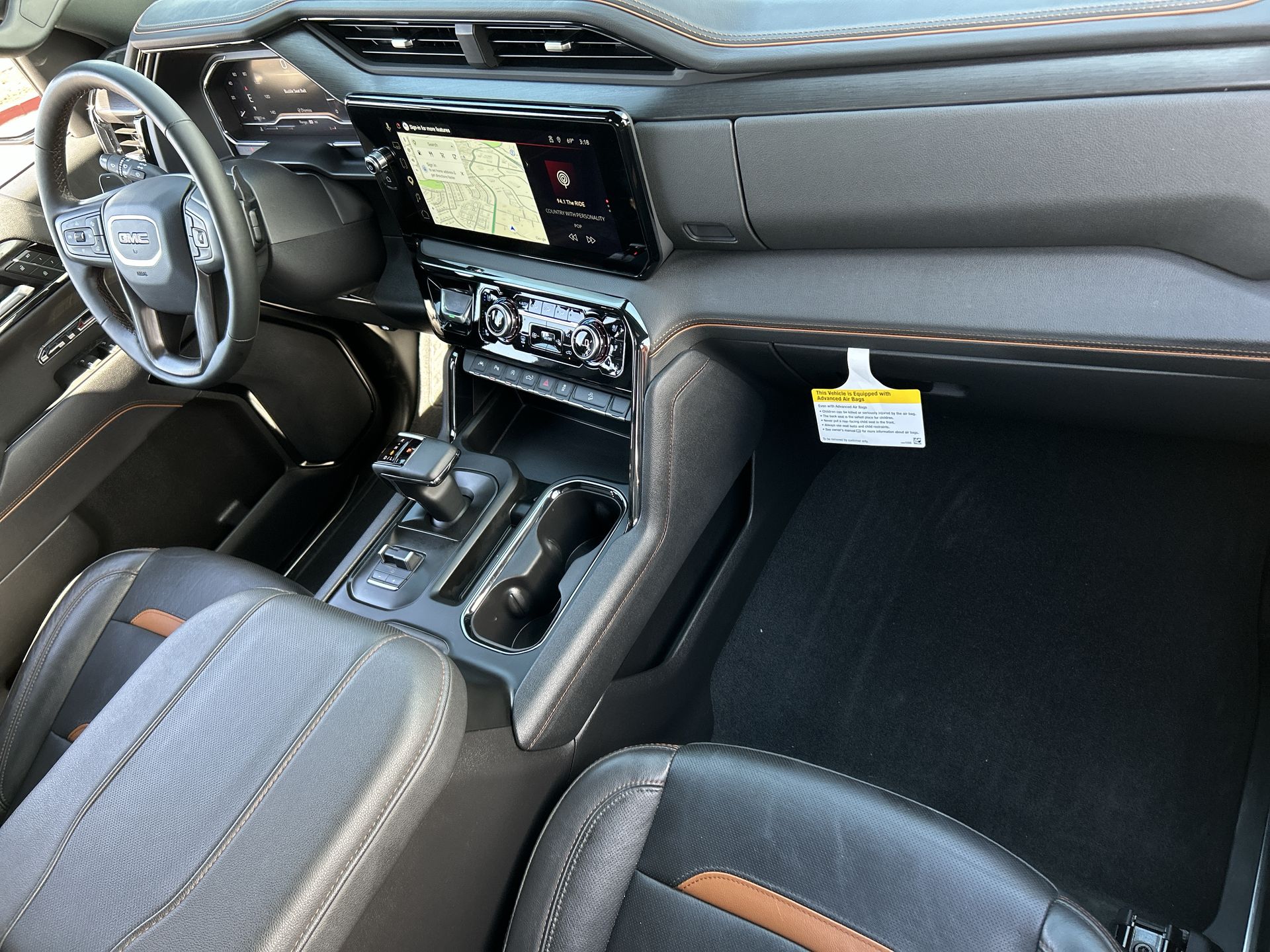 2025 GMC Sierra 1500 AT4