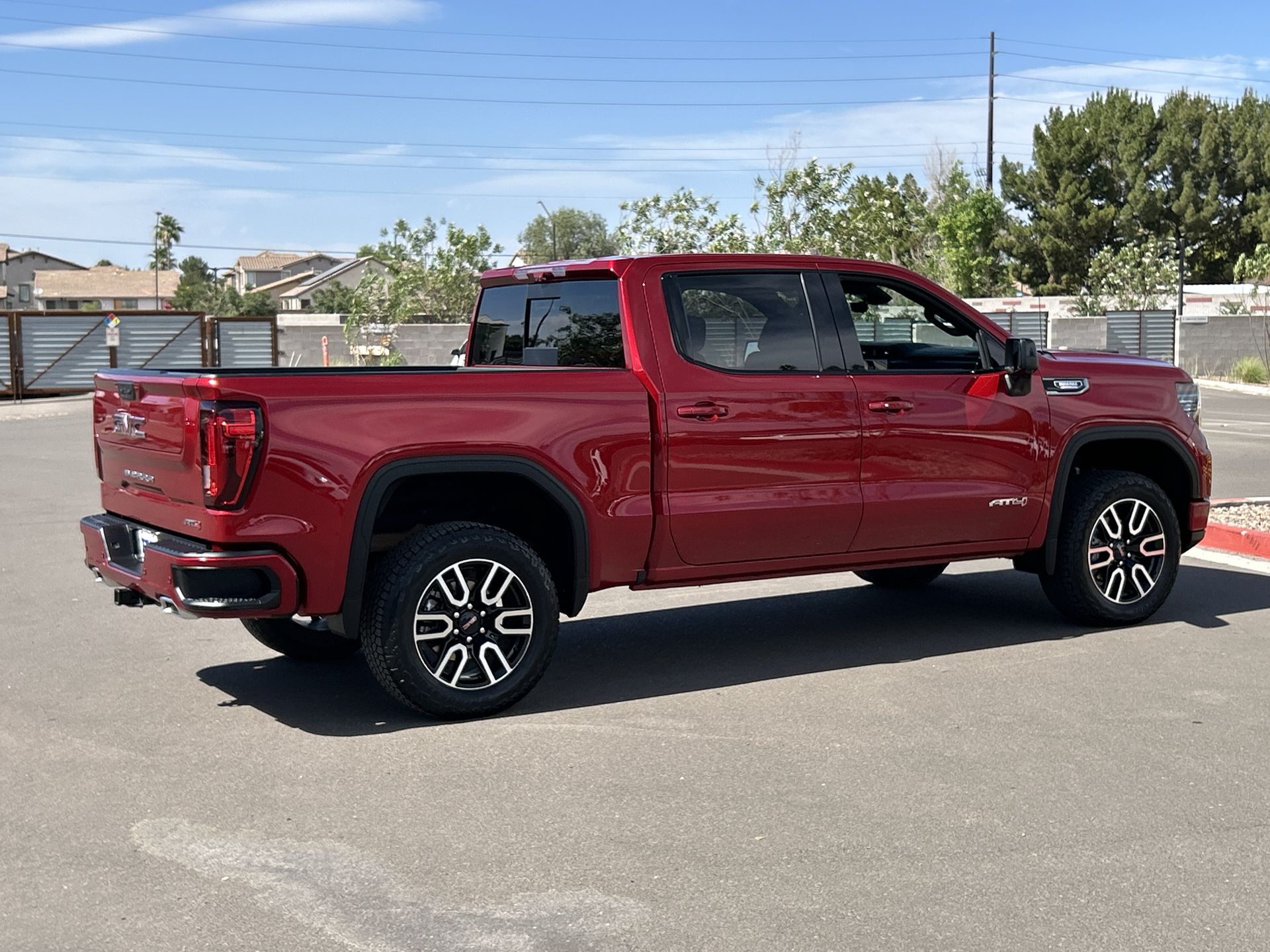 2025 GMC Sierra 1500 AT4