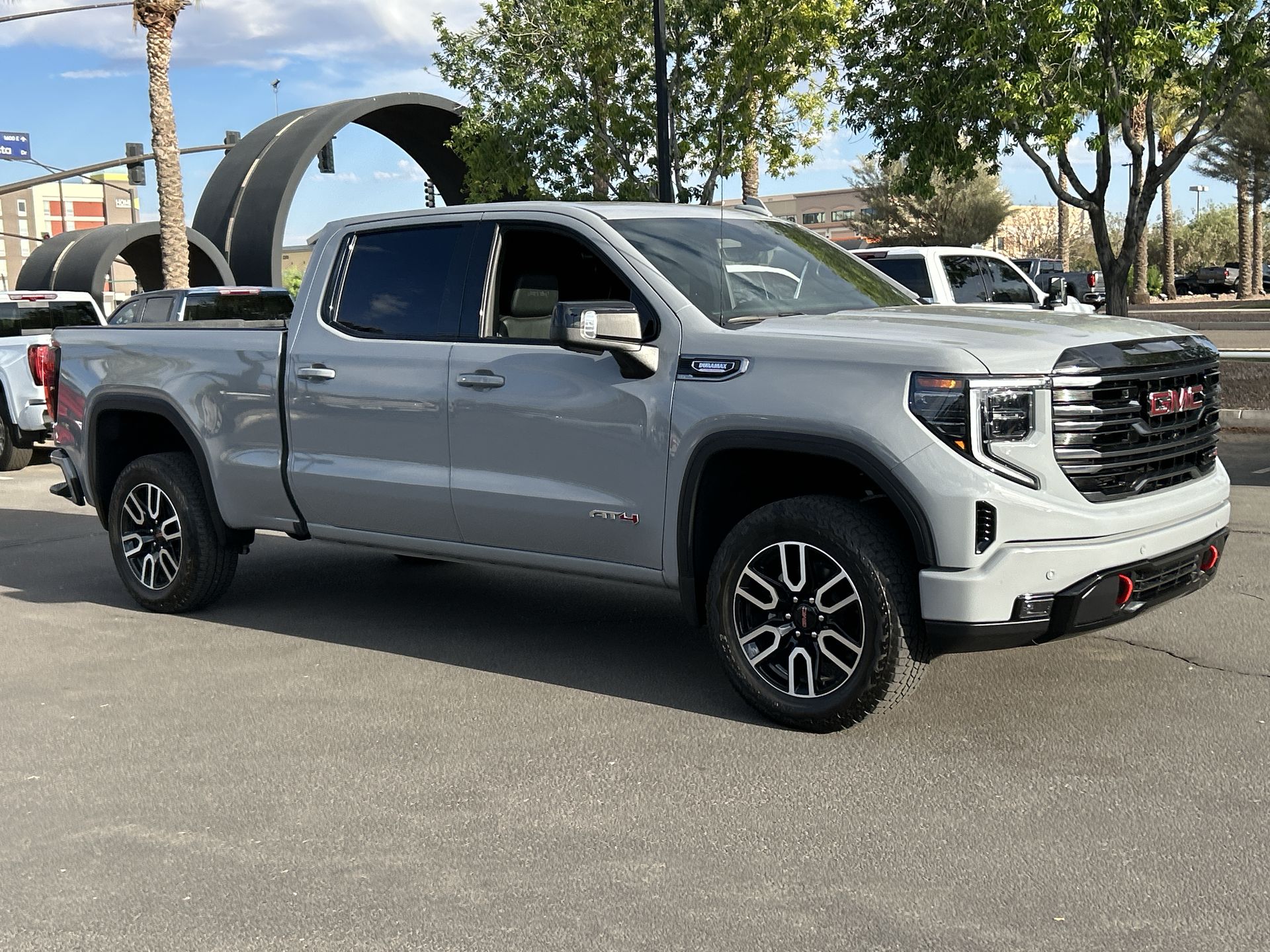 2025 GMC Sierra 1500 AT4