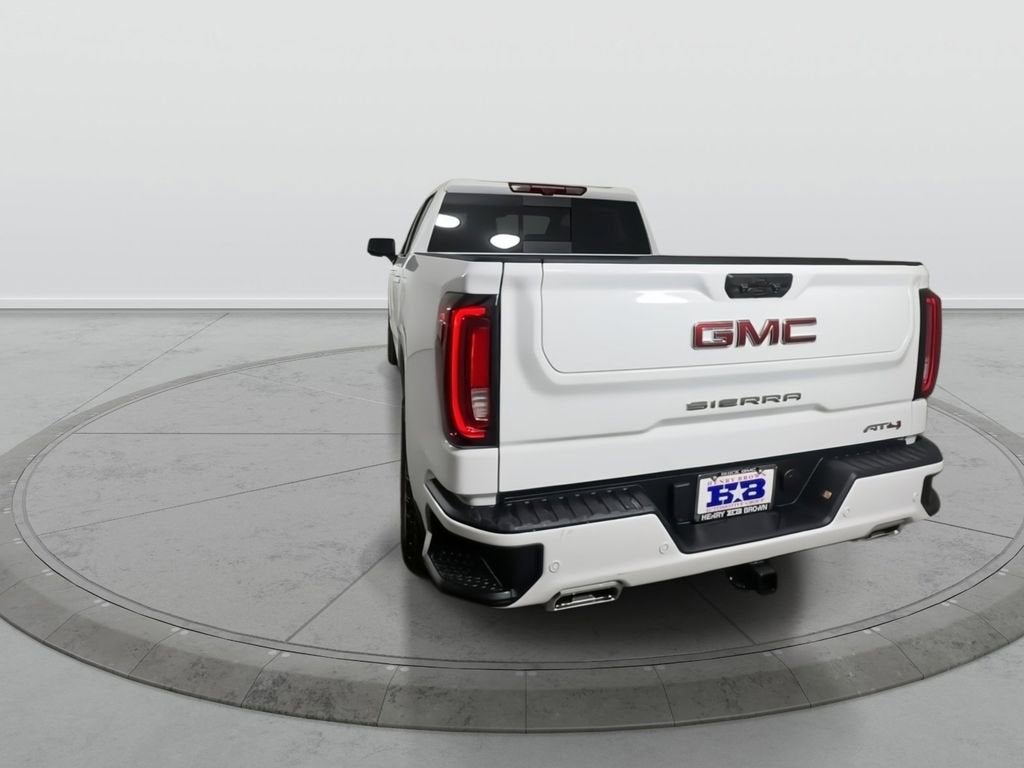 2024 GMC Sierra 1500 AT4