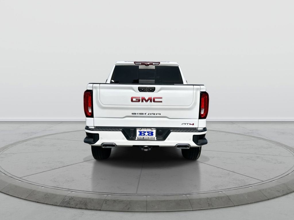 2025 GMC Sierra 1500 AT4