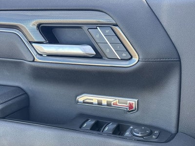 2025 GMC Sierra 1500 AT4