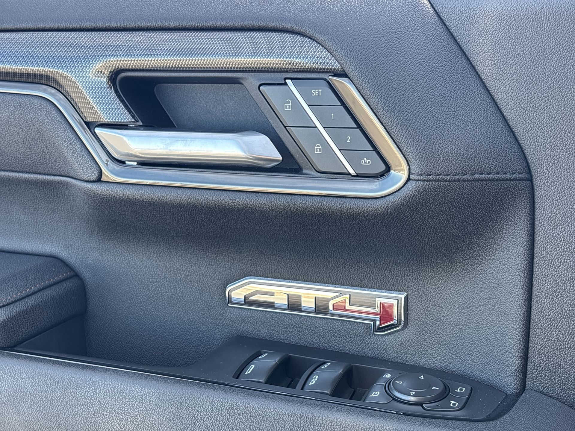 2025 GMC Sierra 1500 AT4