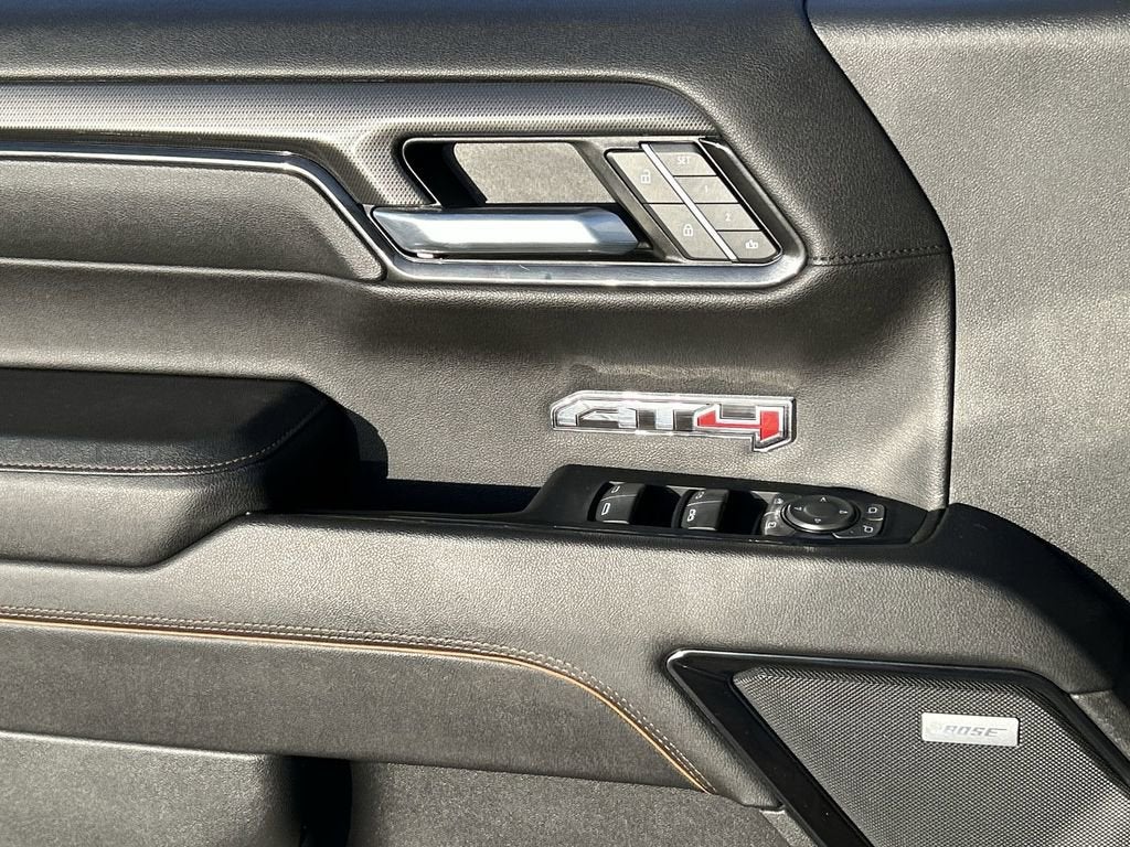 2023 GMC Sierra 1500 AT4