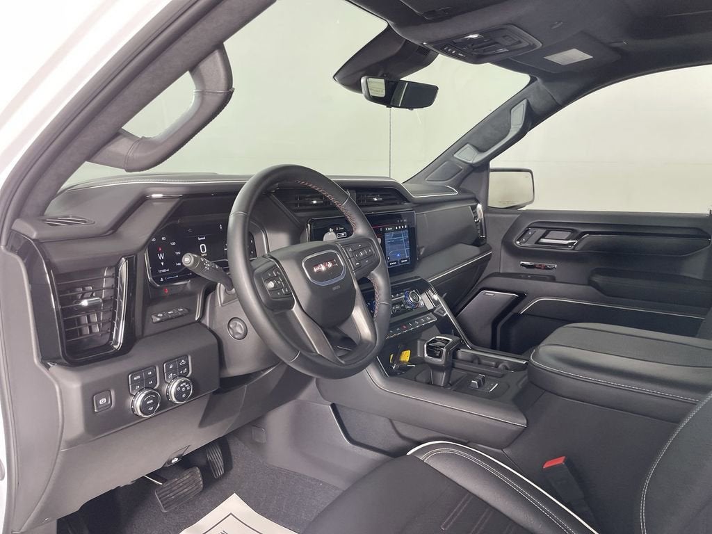 2025 GMC Sierra 1500 AT4X