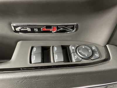 2025 GMC Sierra 1500 AT4X