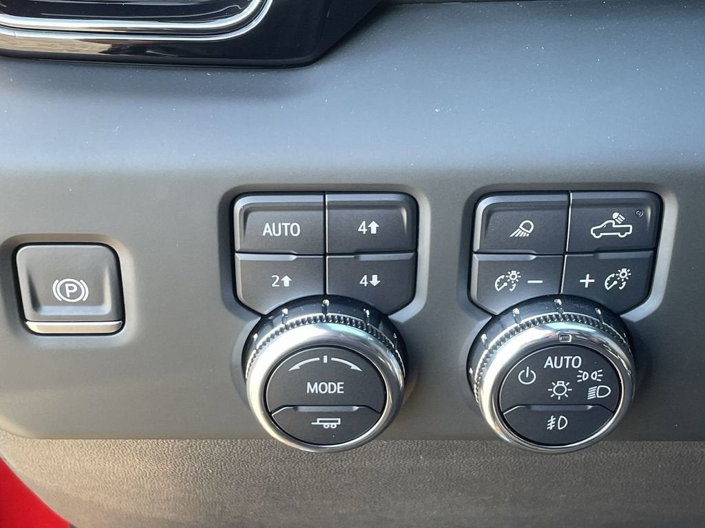 2024 GMC Sierra 1500 AT4X