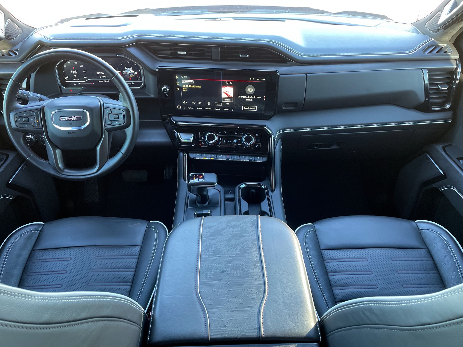 2024 GMC Sierra 1500 AT4X