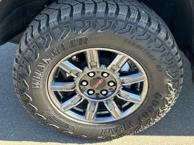 2025 GMC Sierra 1500 AT4X