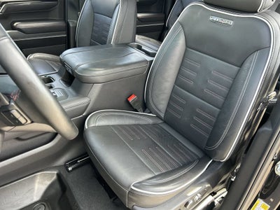 2025 GMC Sierra 1500 AT4X