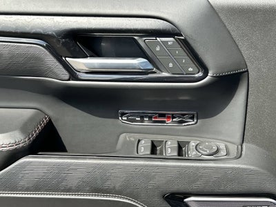 2025 GMC Sierra 1500 AT4X