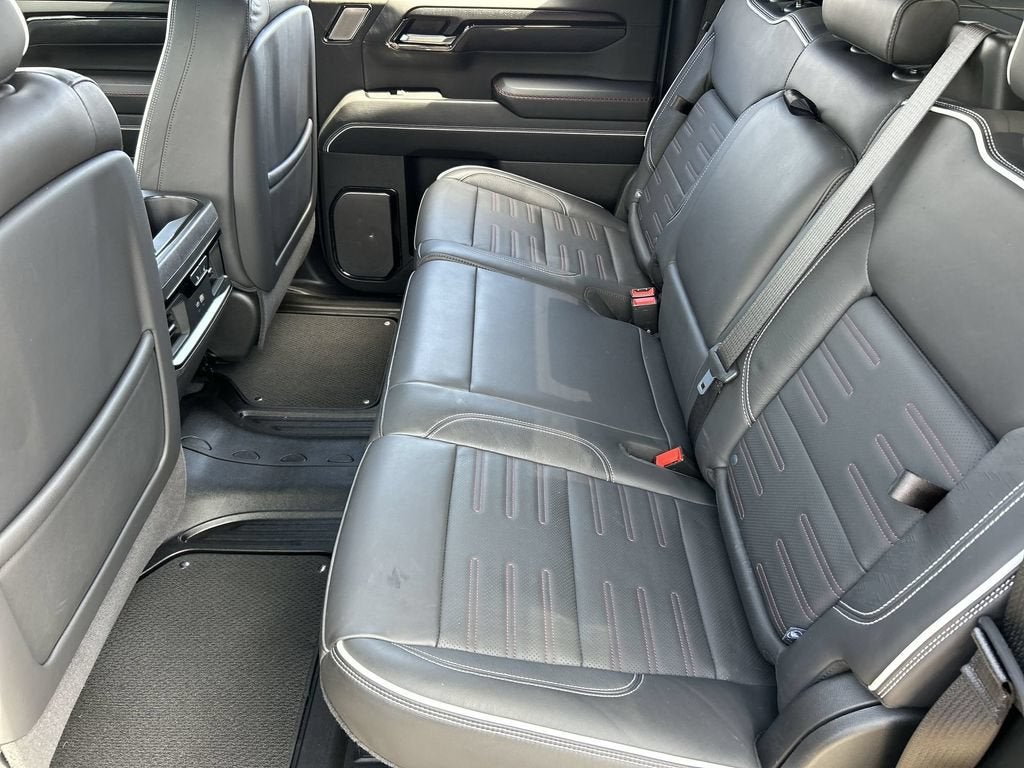 2025 GMC Sierra 1500 AT4X