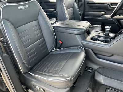 2025 GMC Sierra 1500 AT4X