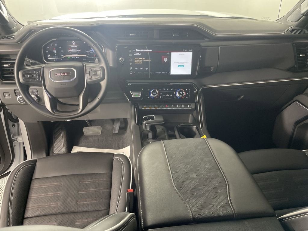 2025 GMC Sierra 1500 AT4X