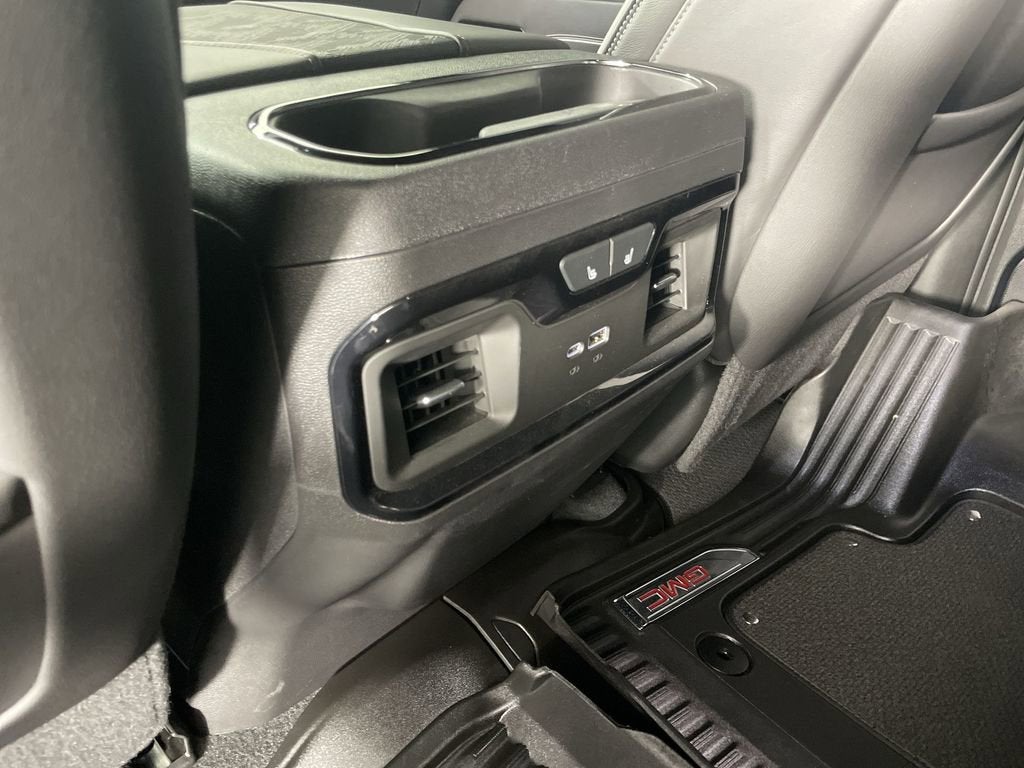 2025 GMC Sierra 1500 AT4X