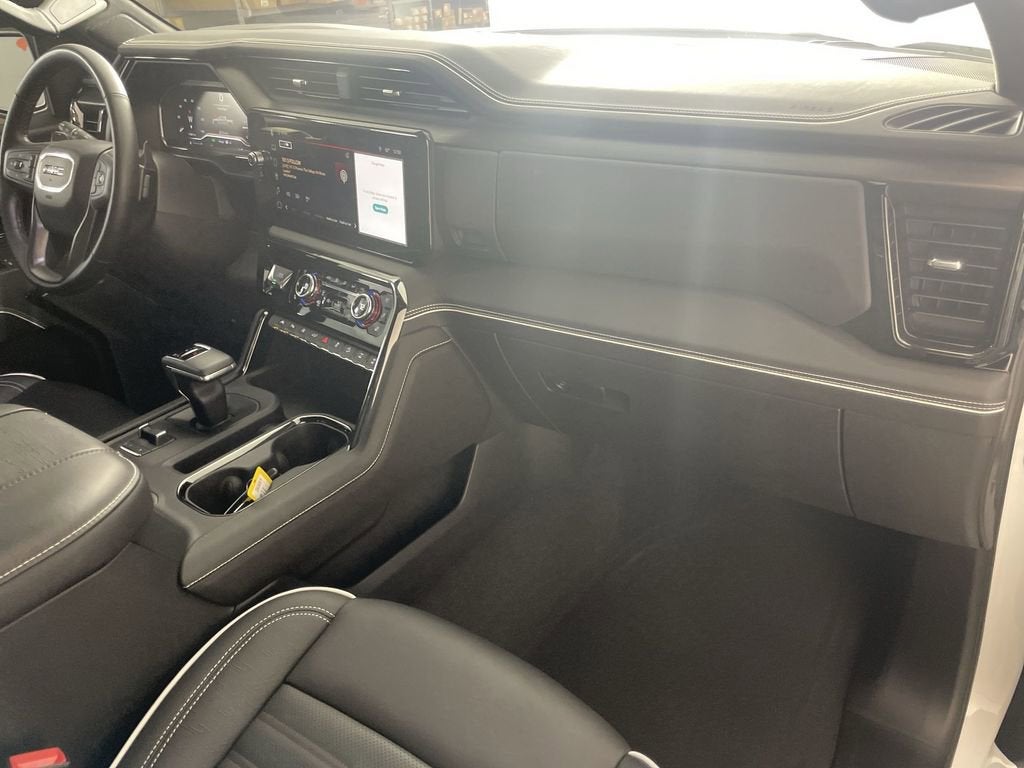 2025 GMC Sierra 1500 AT4X