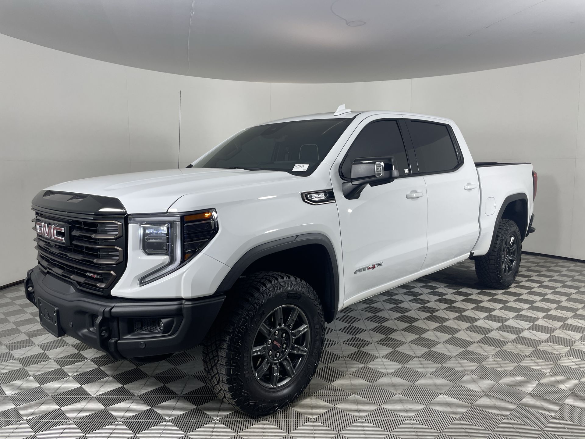 2025 GMC Sierra 1500 AT4X