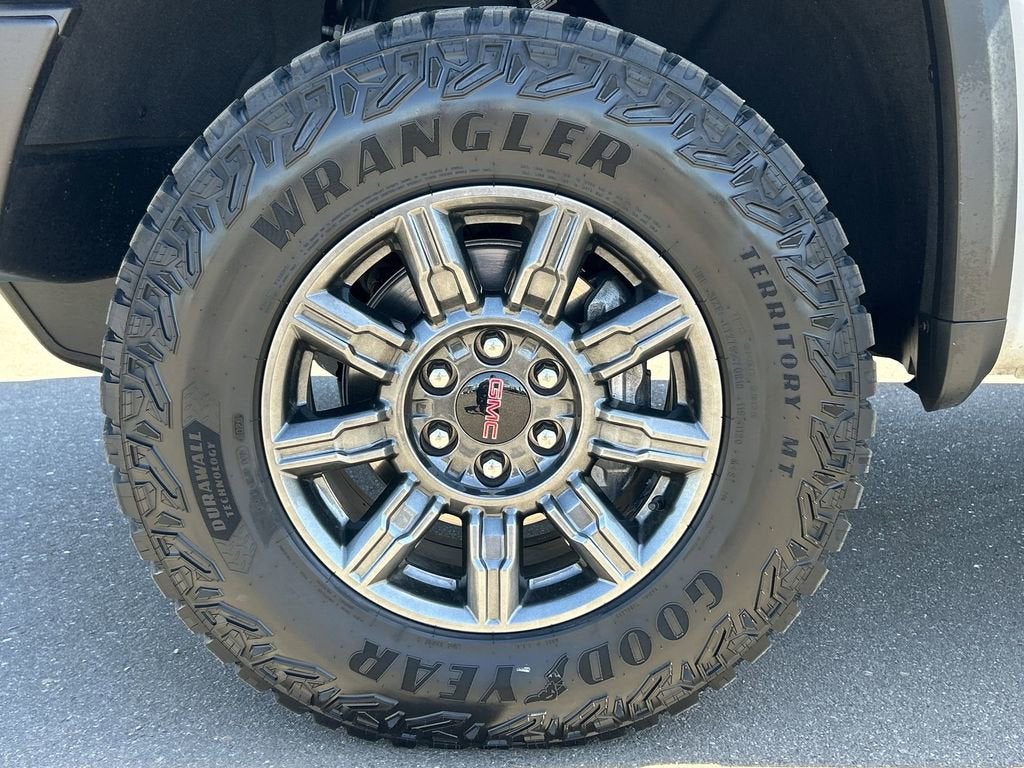 2025 GMC Sierra 1500 AT4X