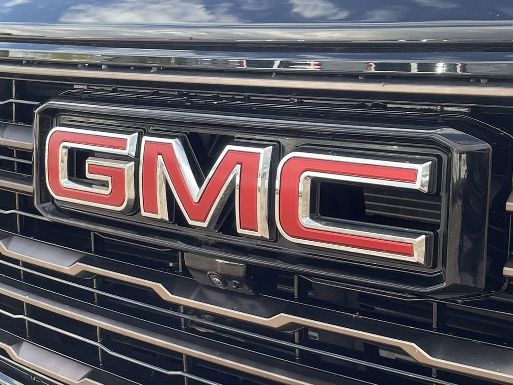 2025 GMC Sierra 1500 AT4X