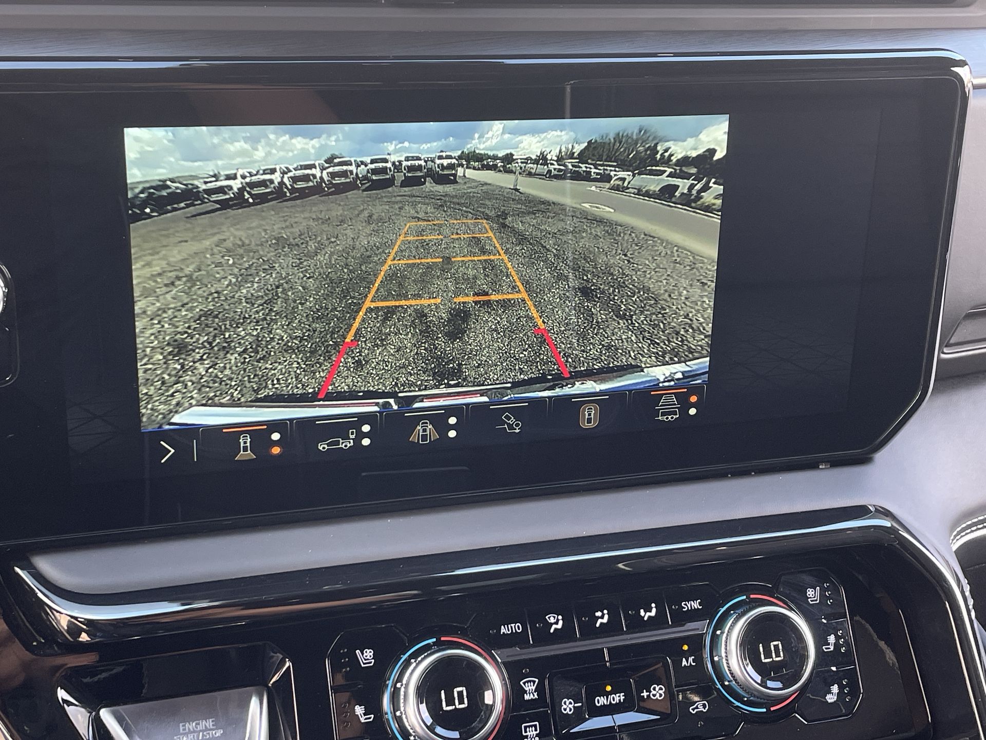 2025 GMC Sierra 1500 AT4X