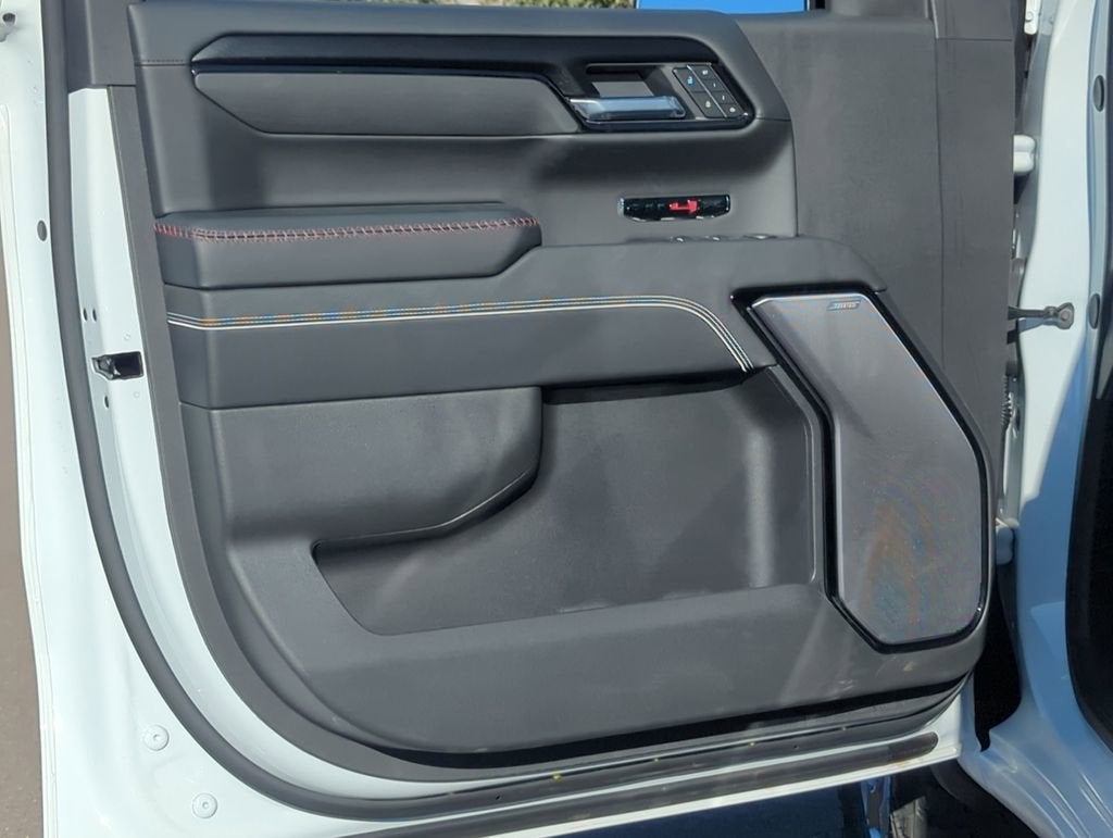 2025 GMC Sierra 1500 AT4X