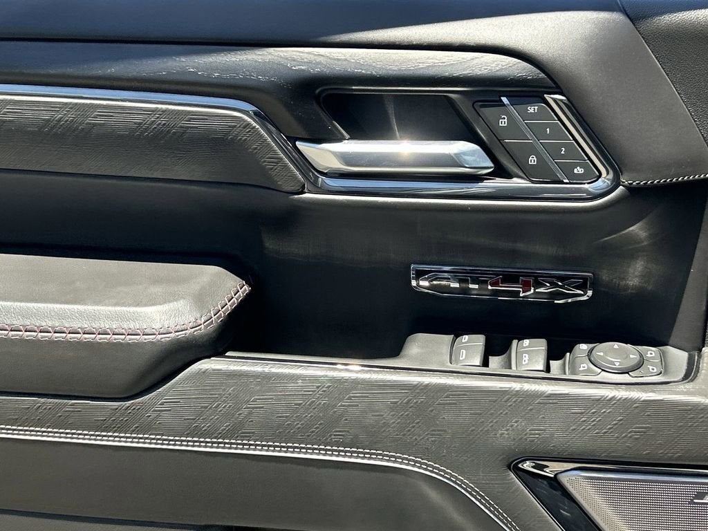 2024 GMC Sierra 1500 AT4X