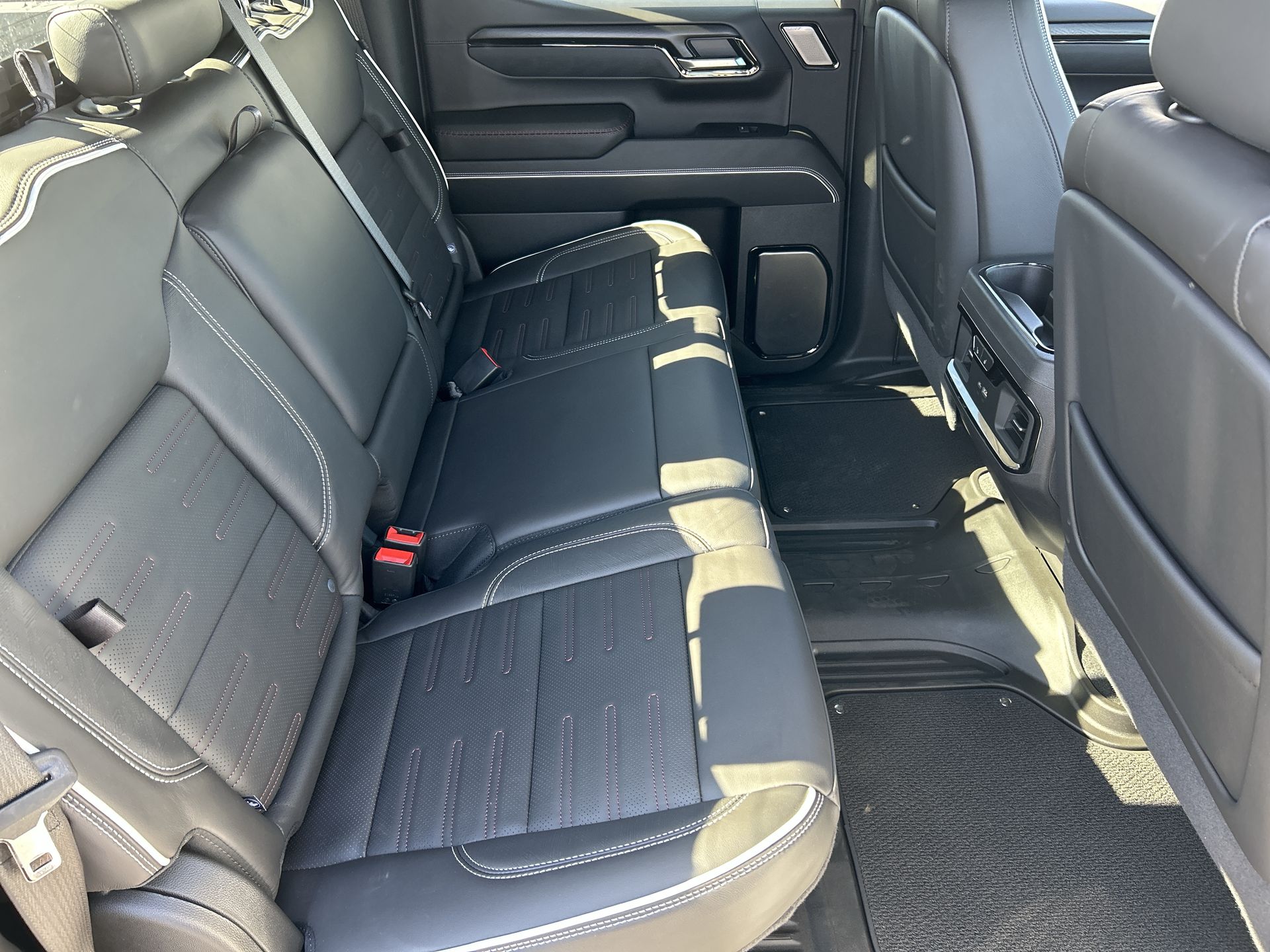 2025 GMC Sierra 1500 AT4X