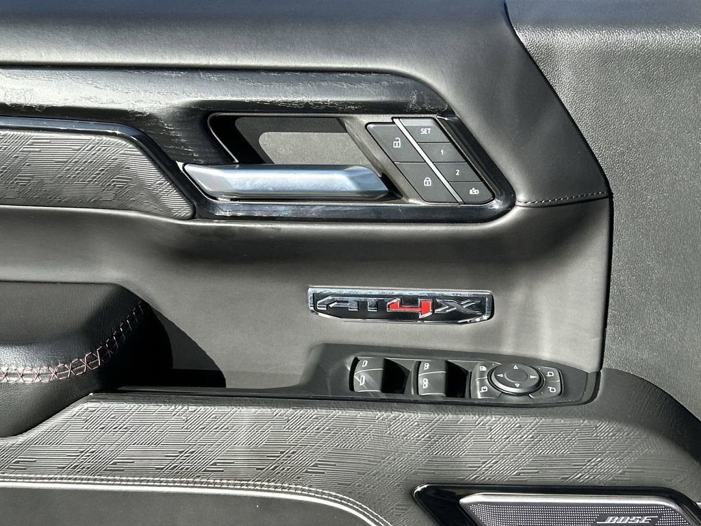 2023 GMC Sierra 1500 AT4X