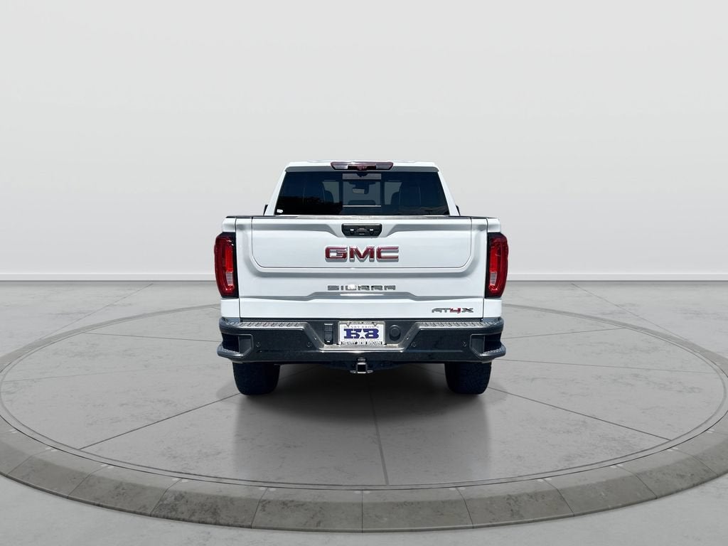 2023 GMC Sierra 1500 AT4X