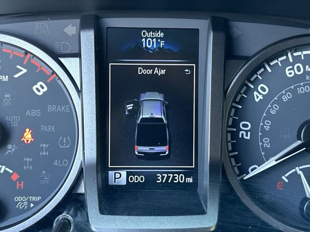 2021 Toyota Tacoma 2WD SR5