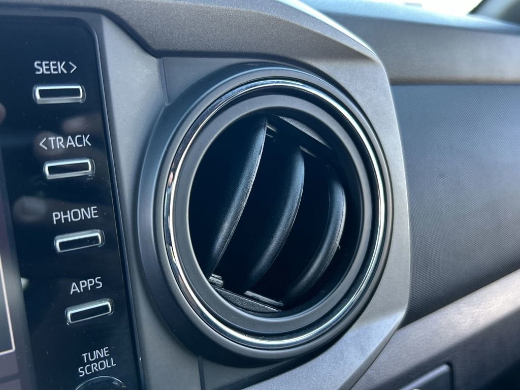 2021 Toyota Tacoma 2WD SR5