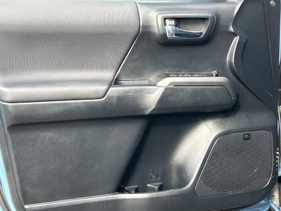 2019 Toyota Tacoma SR5 V6