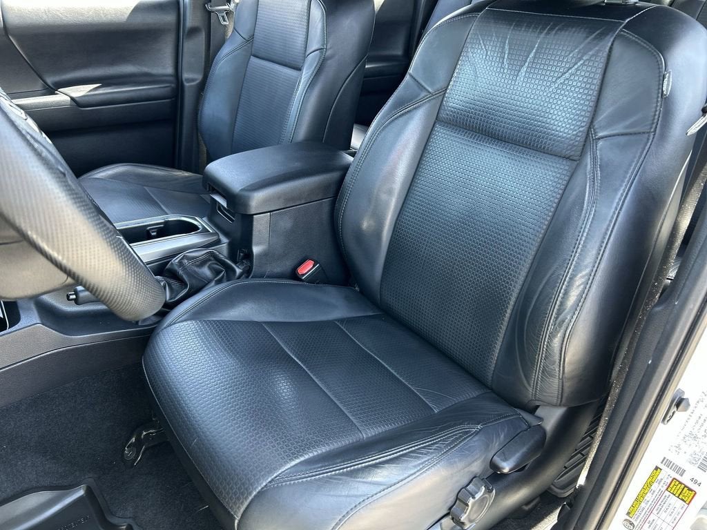 2018 Toyota Tacoma SR