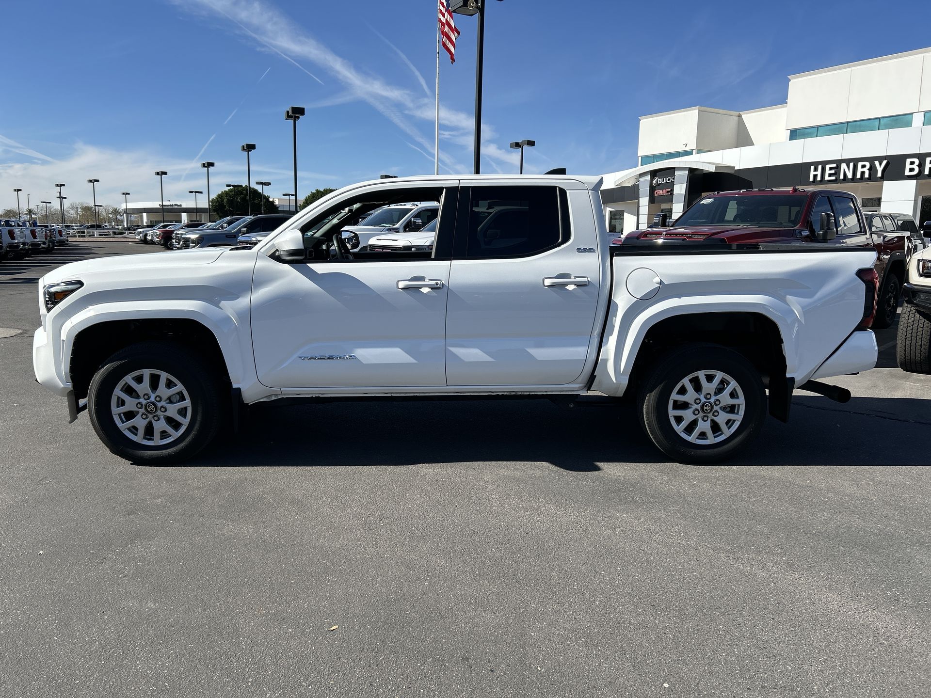 2025 Toyota Tacoma SR5