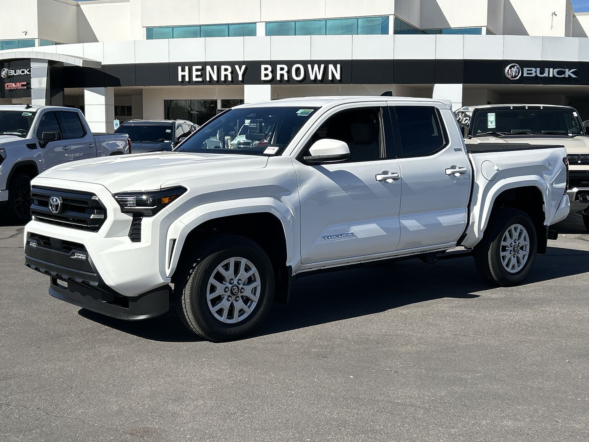 2025 Toyota Tacoma SR5