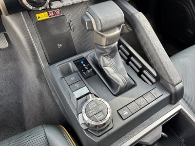 2024 Toyota Tacoma Hybrid Trailhunter