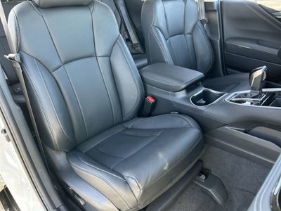 2025 Subaru Outback Touring XT