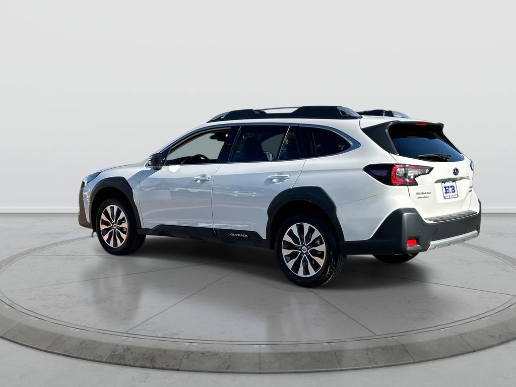 2025 Subaru Outback Touring XT