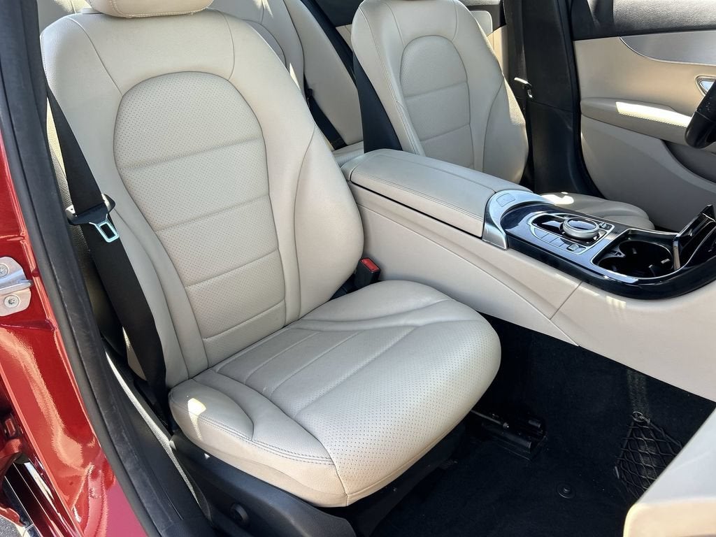 2018 Mercedes-Benz C 300 C 300