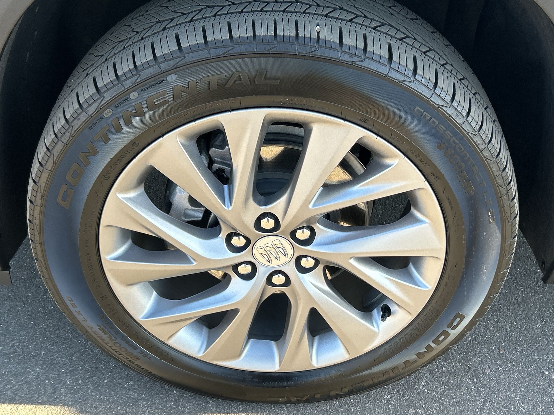 2025 Buick Enclave Preferred