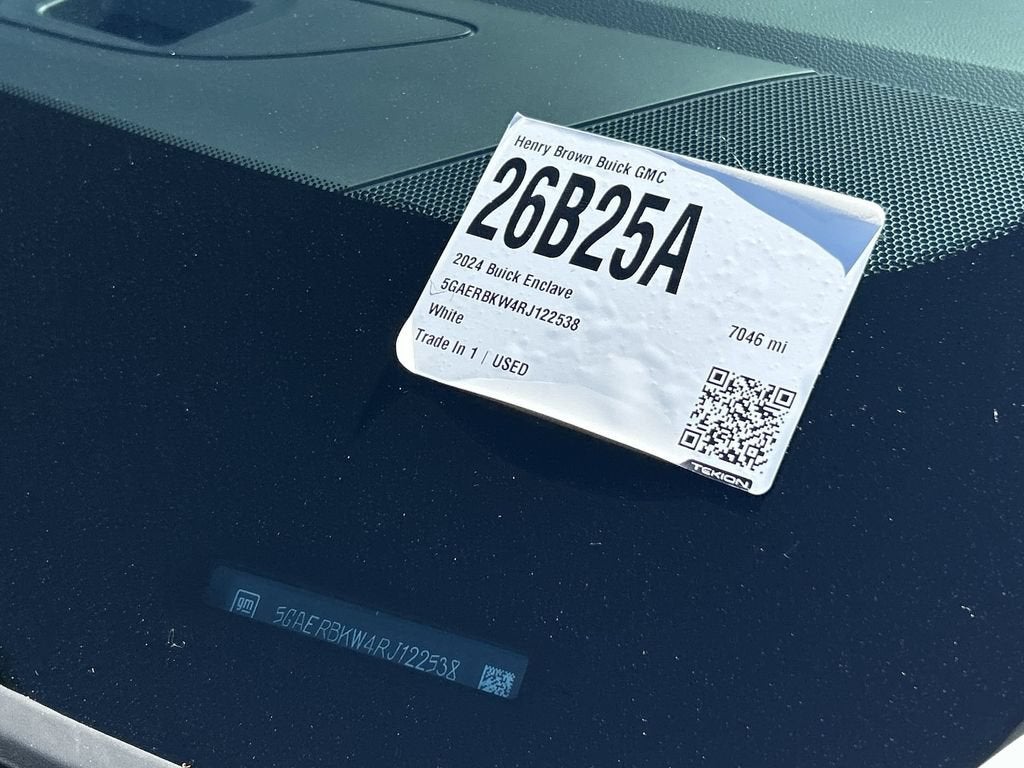 2024 Buick Enclave Essence