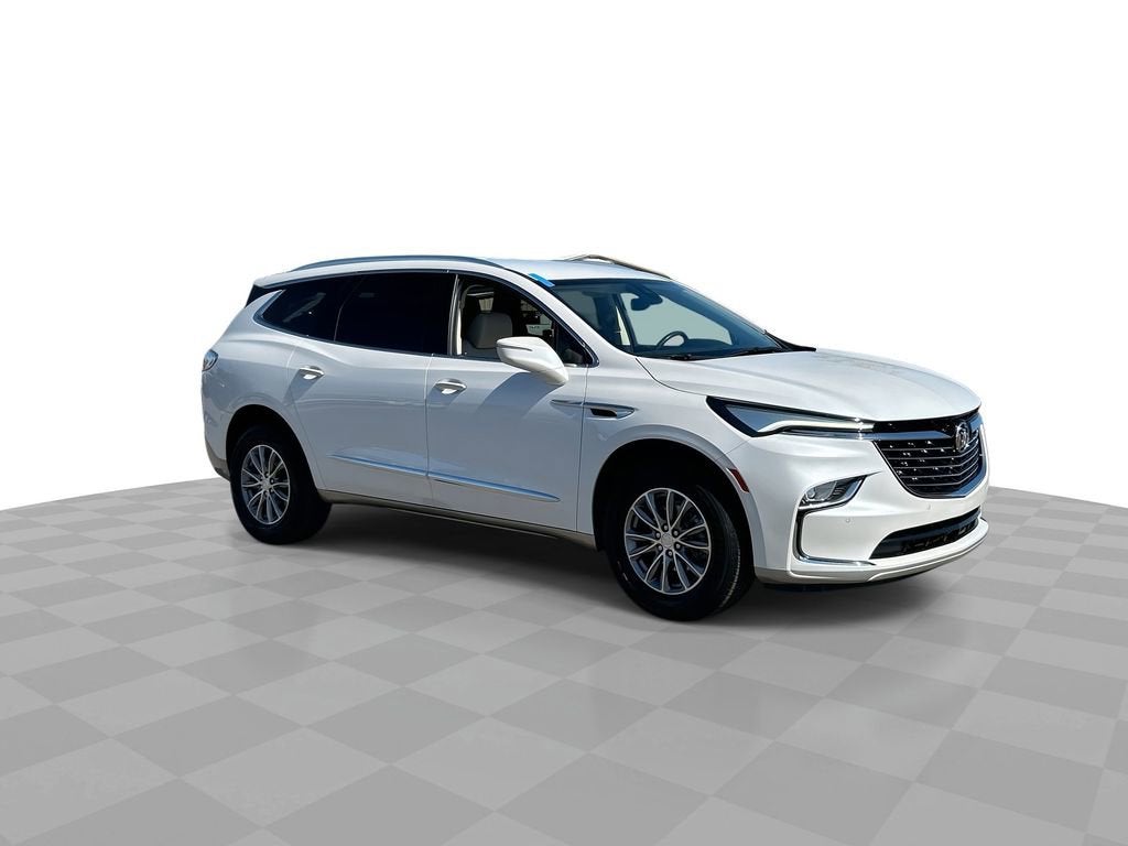 2022 Buick Enclave Essence