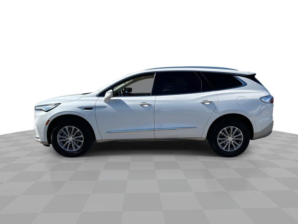 2022 Buick Enclave Essence