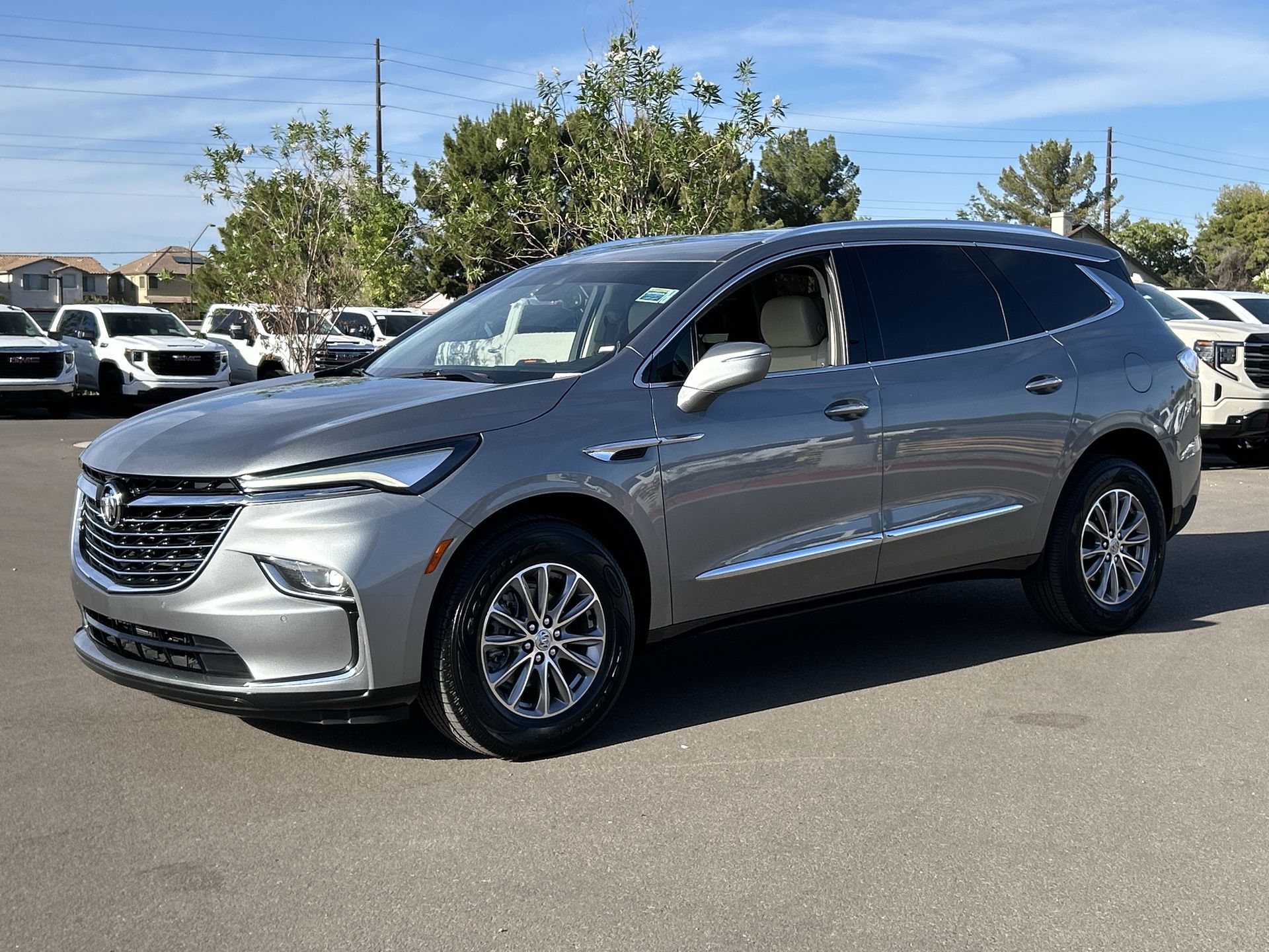 2023 Buick Enclave Essence